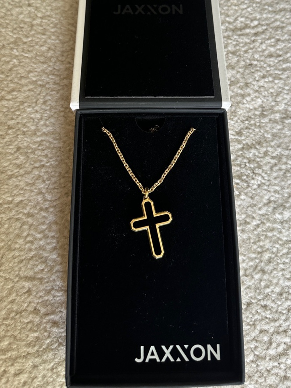 JAXXON NEW Gold Cross Pendant Necklace